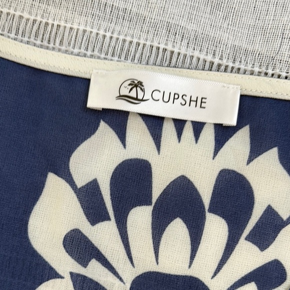 Cupshe Blue and White Boxy Tunic Coverup - Picture 9 of 12